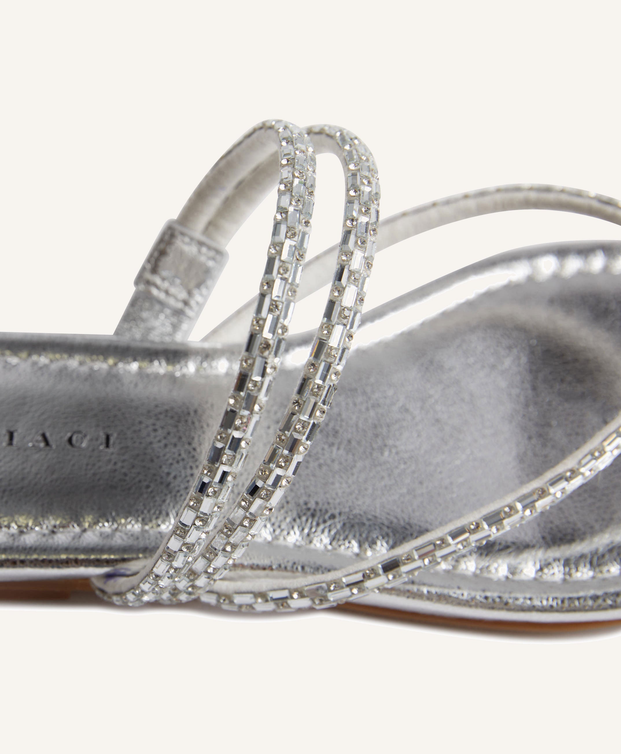 Ann Sandal - Thongs | Womens Shoes - Mi Piaci