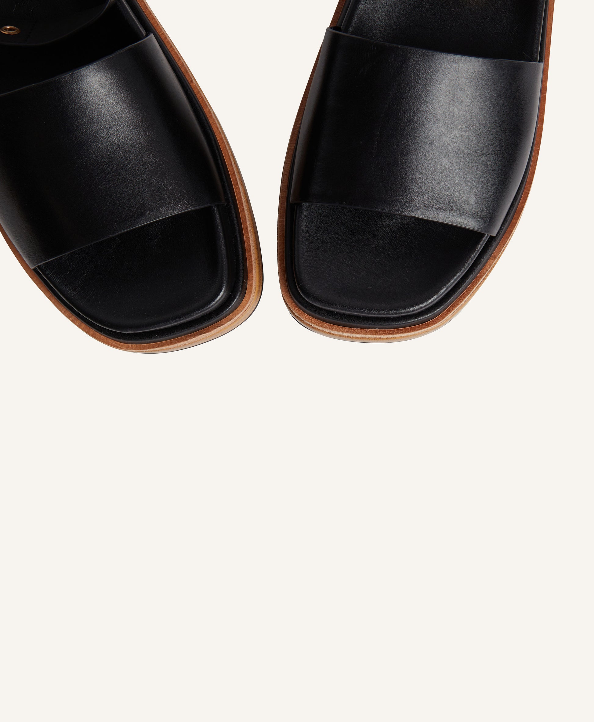 Beth Sandal - - Mi Piaci