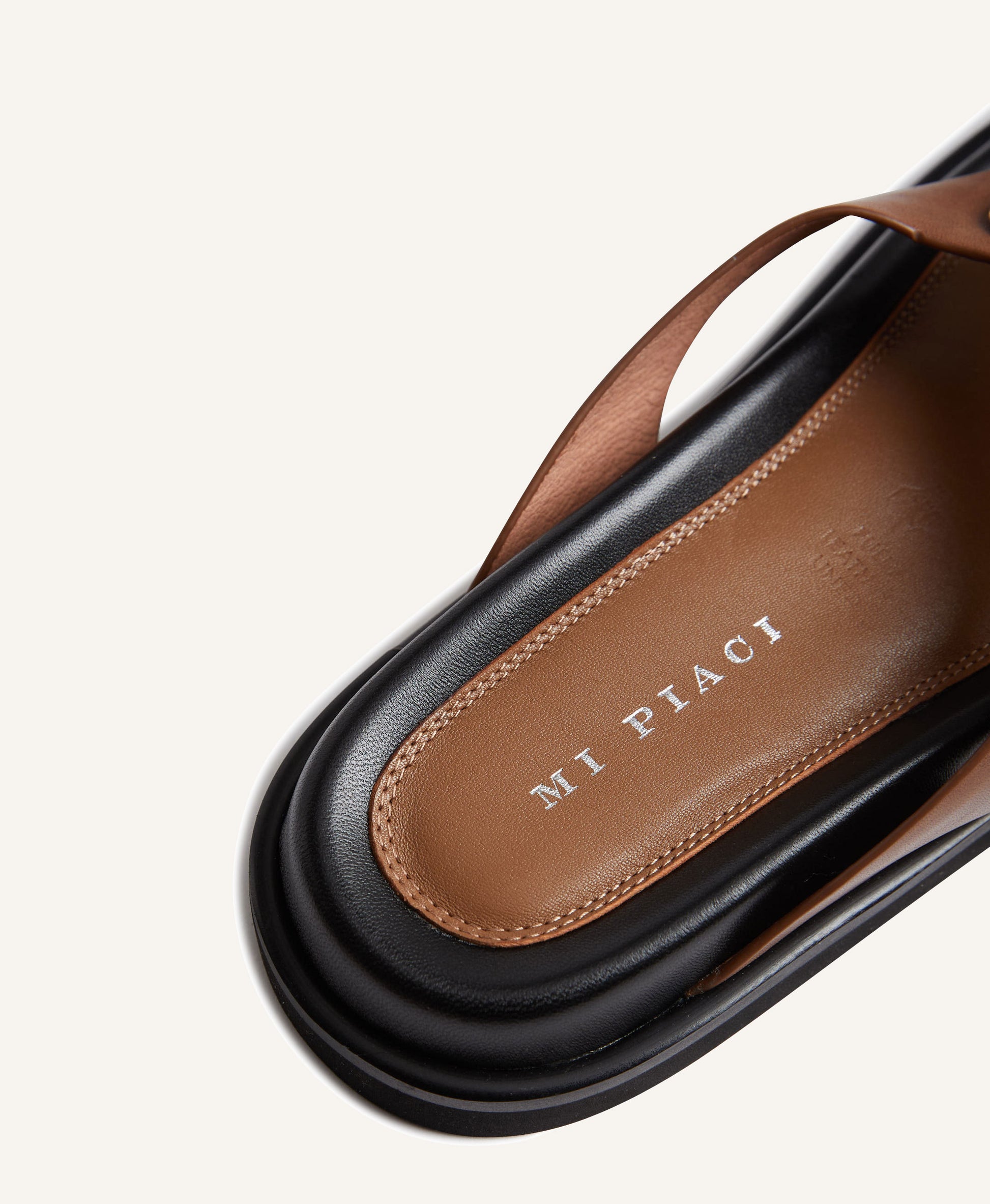 Chicago Sandal - Thongs | Womens Shoes - Mi Piaci