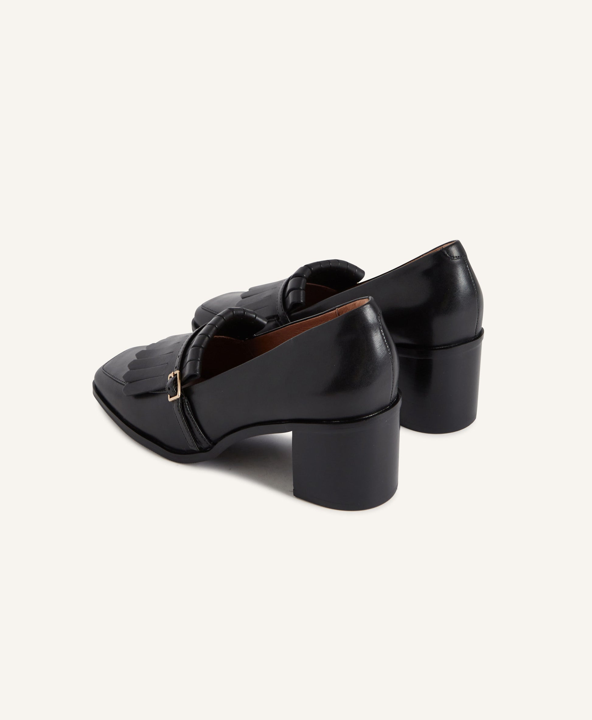 Dainty Heel - Courts | Womens Shoes - Mi Piaci