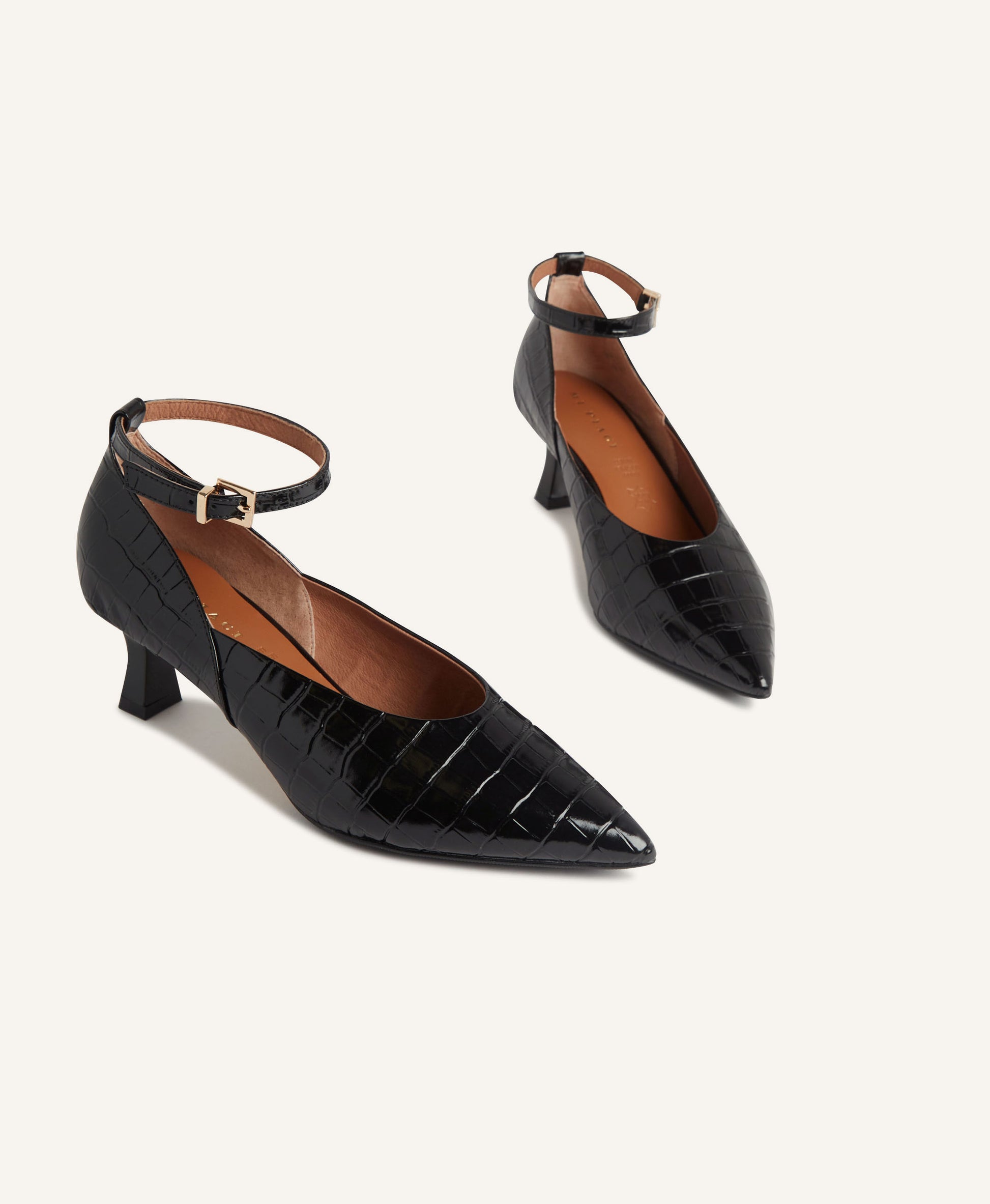 Dakota Heel - Courts | Womens Shoes - Mi Piaci