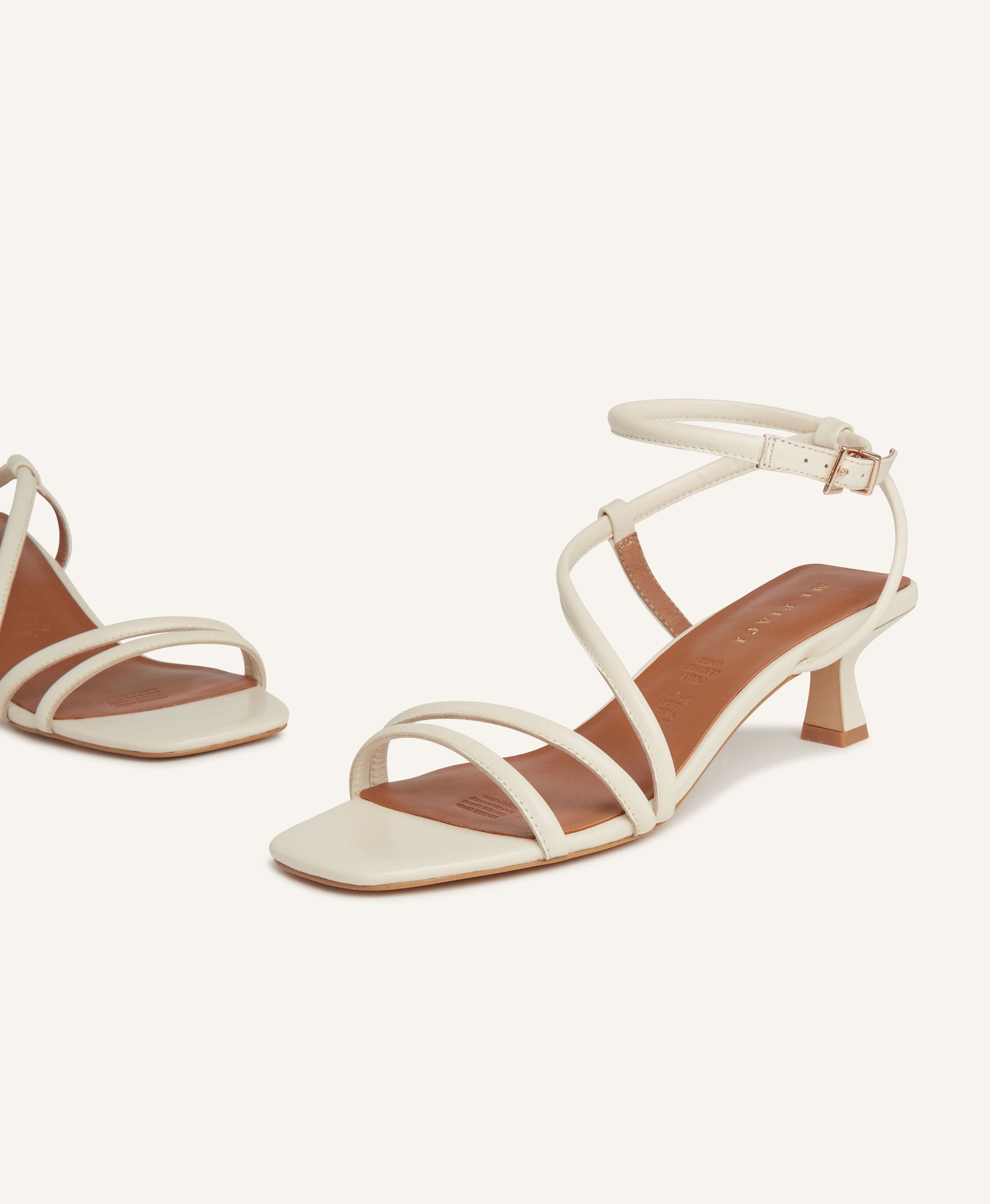 Daphney Strappy Sandal - - Mi Piaci
