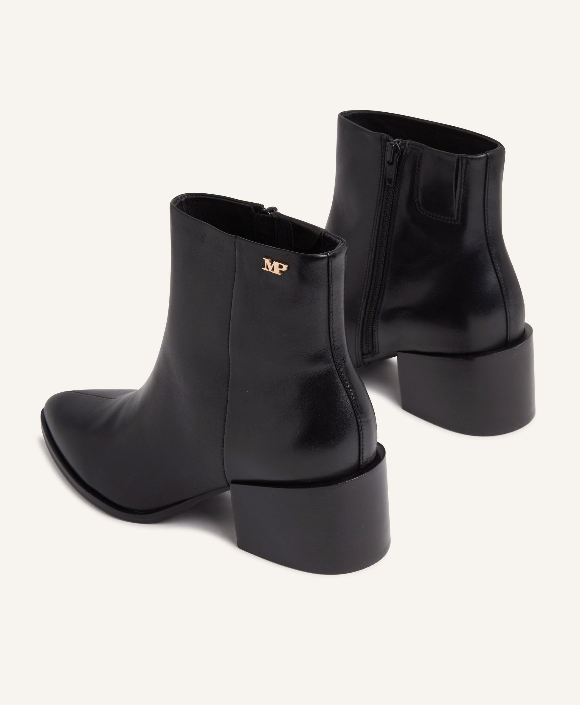 Demure Ankle Boot - Boots Ankle | Womens Shoes - Mi Piaci