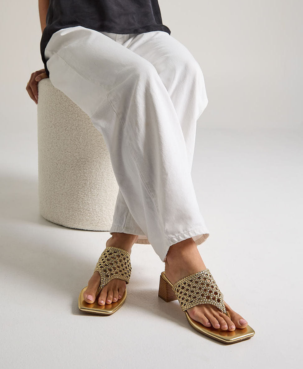 Dia Sandal - Thongs | Womens Shoes - Mi Piaci