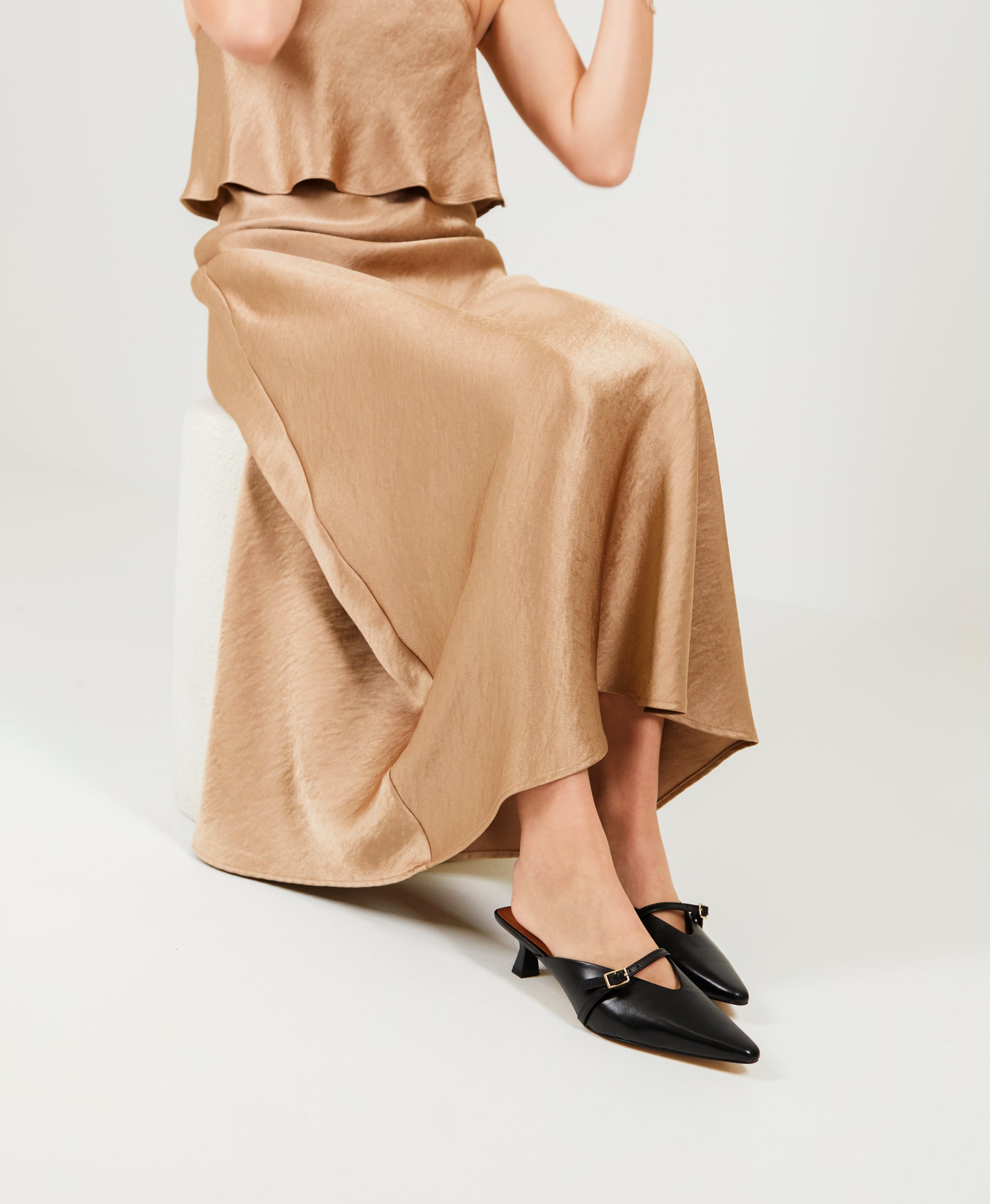 Draper Heel - Courts | Womens Shoes - Mi Piaci