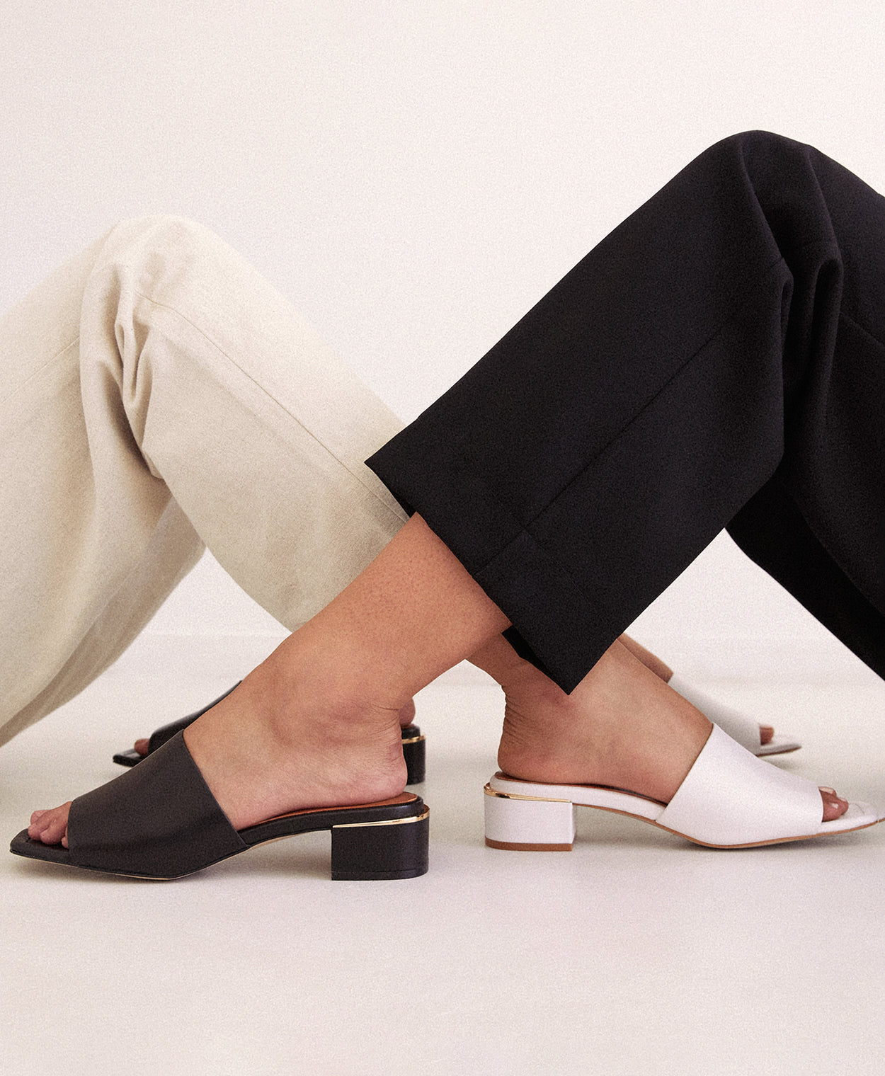 Essence Mule - Day - Mi Piaci