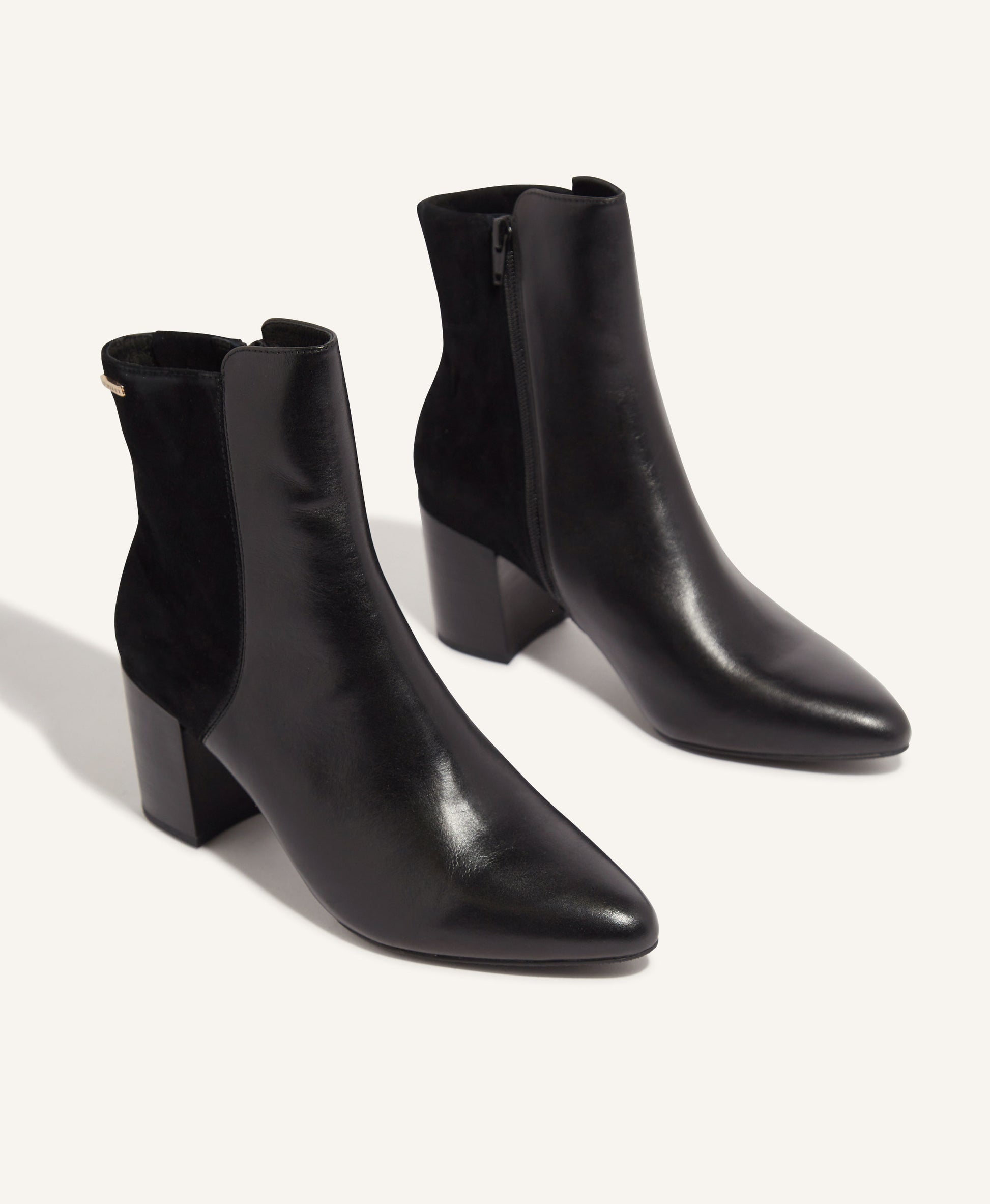 Fallon Chelsea Boot - Boots Ankle | Womens Shoes - Mi Piaci