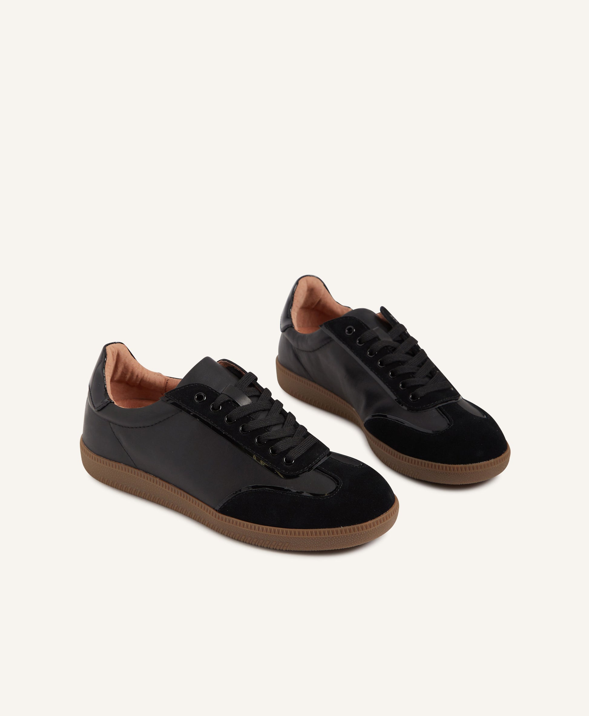Gisele Sneaker - Sneaker | Womens Shoes - Mi Piaci