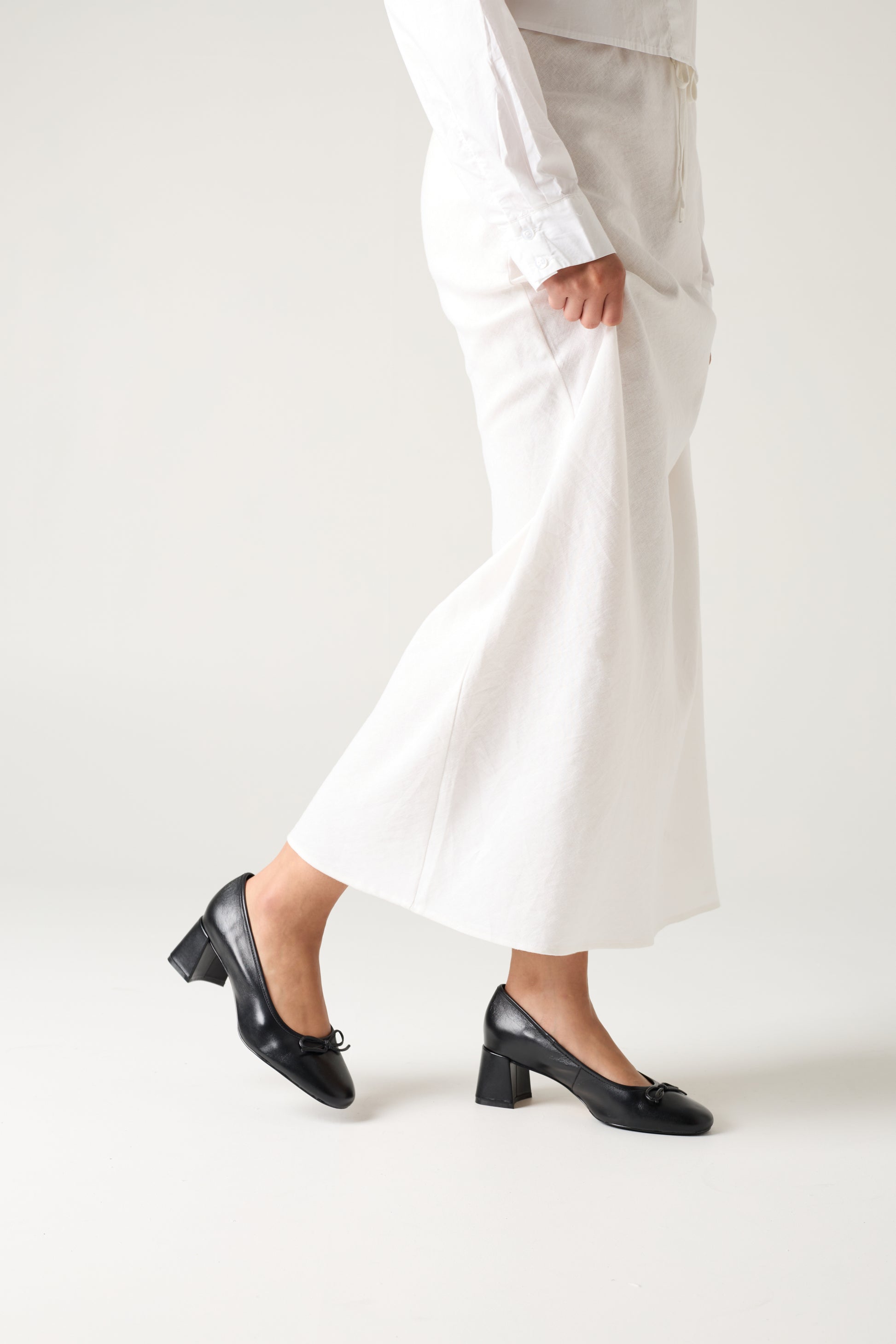 Jessie Heel - Courts | Womens Shoes - Mi Piaci