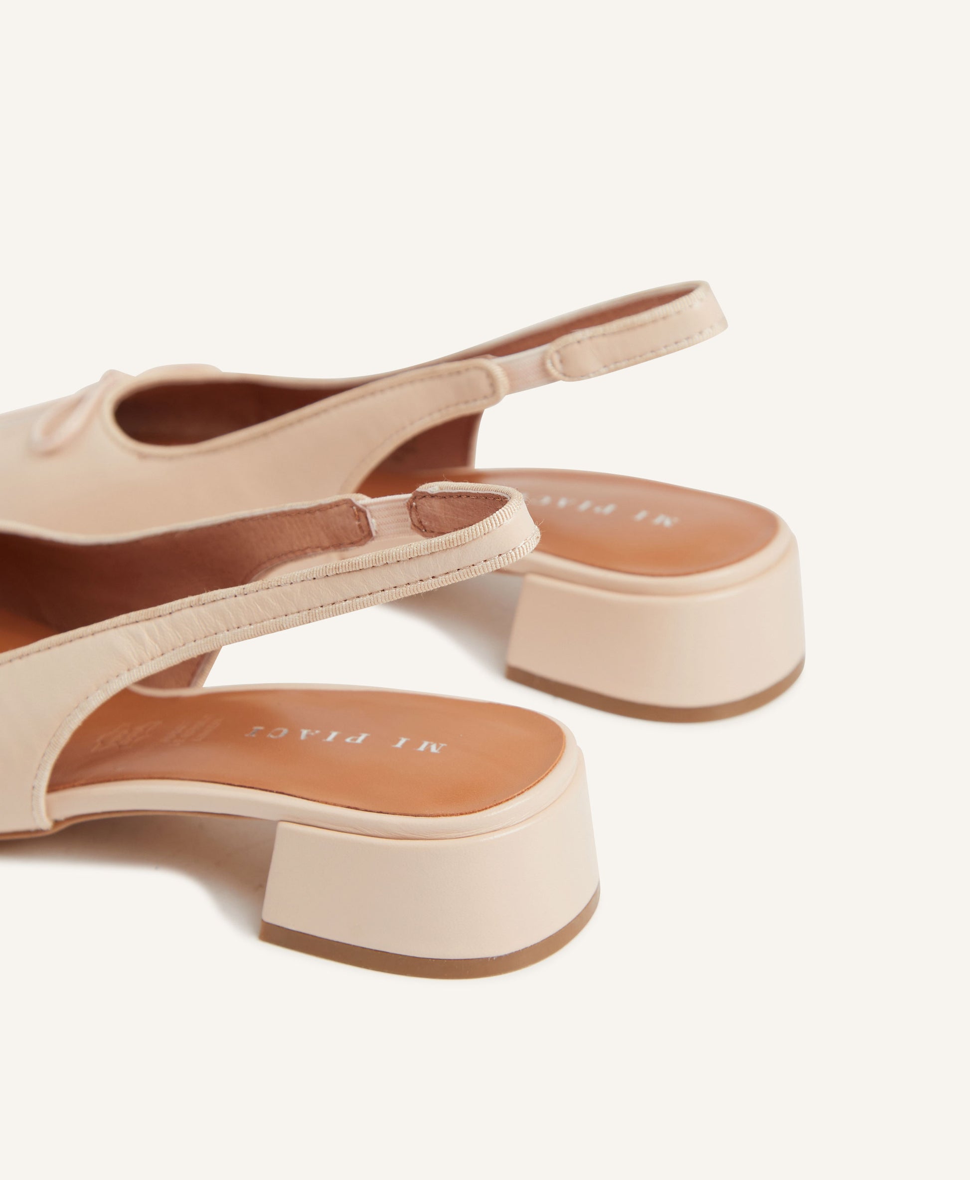 Joanie Flat - - Mi Piaci