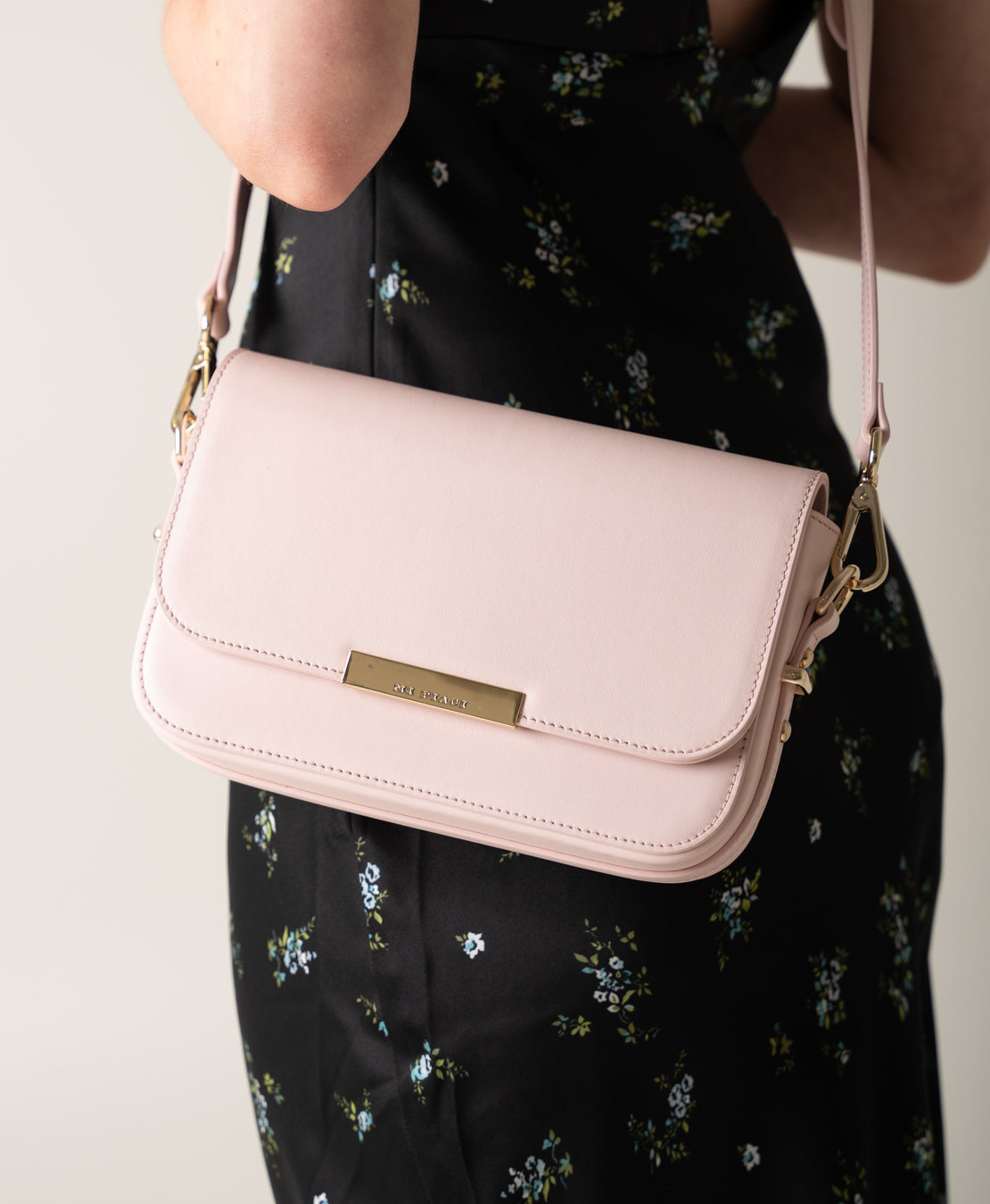 Megan Crossbody Bag - Handbags | Womens Bags - Mi Piaci