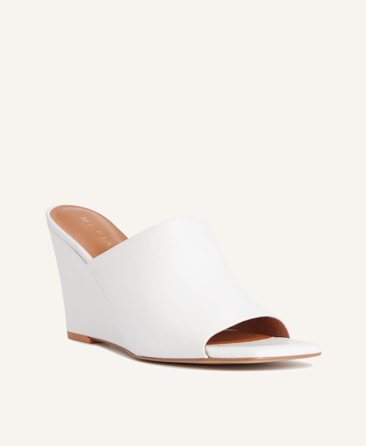 Milan Wedge - Day - Mi Piaci