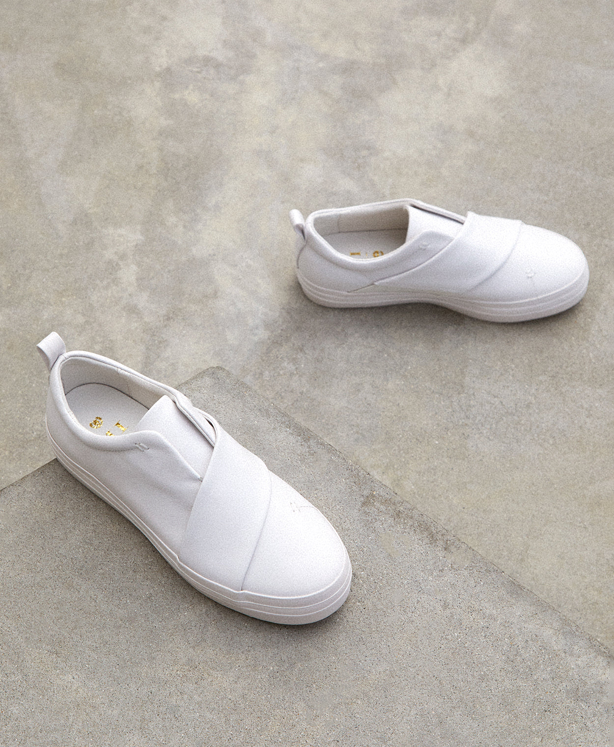 Tavi Slip On Sneaker - Casual - Mi Piaci