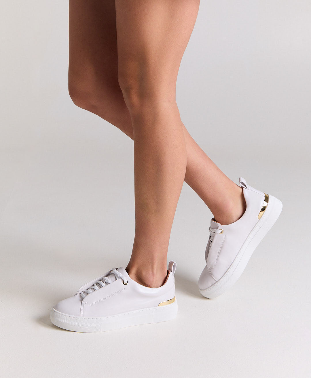 Vivette Sneaker - Sneaker | Womens Shoes - Mi Piaci