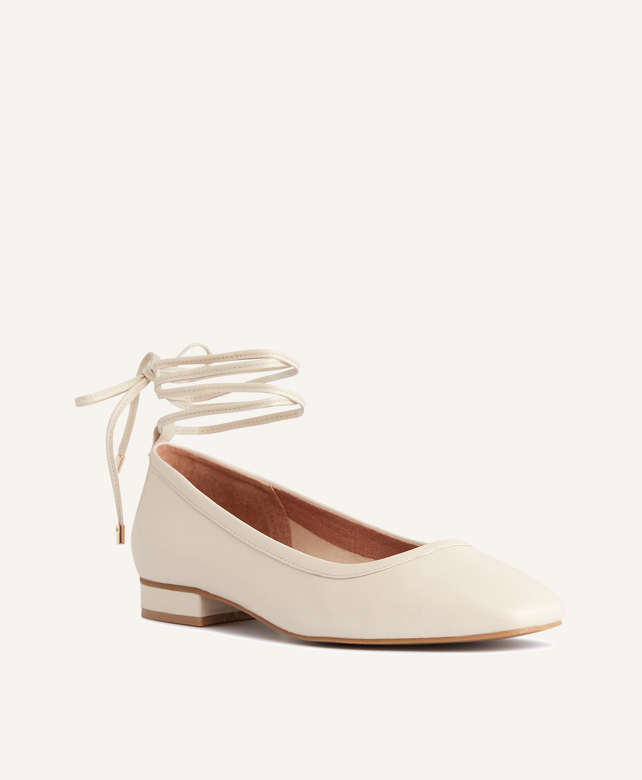 Cream deals ballet flats